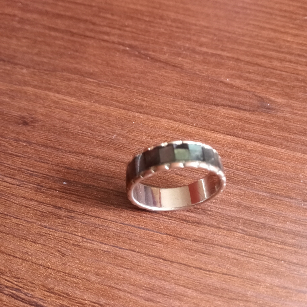 Elegant Silver and Black Ring